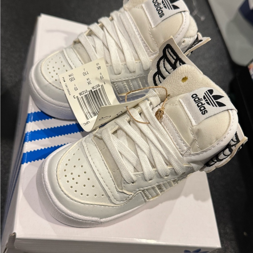 Adidas JS Wings 4.0 - Picture 2 of 3